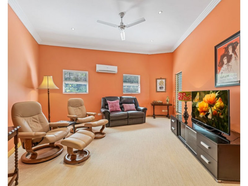 63 Lachlan Avenue, Nambour QLD 4560