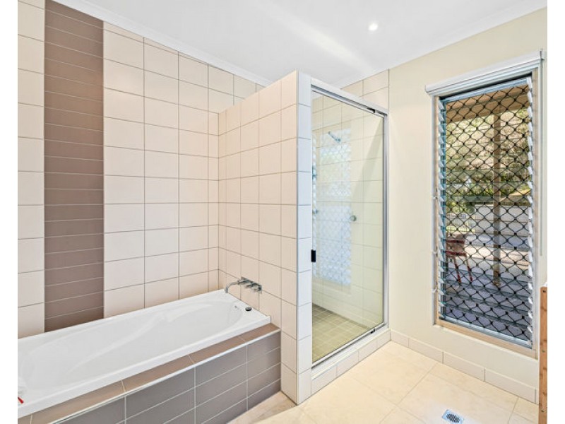 63 Lachlan Avenue, Nambour QLD 4560