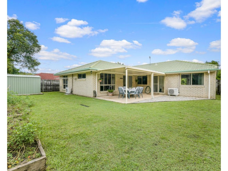 11 Robertson Drive, Burnside QLD 4560