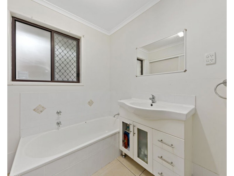 13 Mayfield Street, Nambour QLD 4560