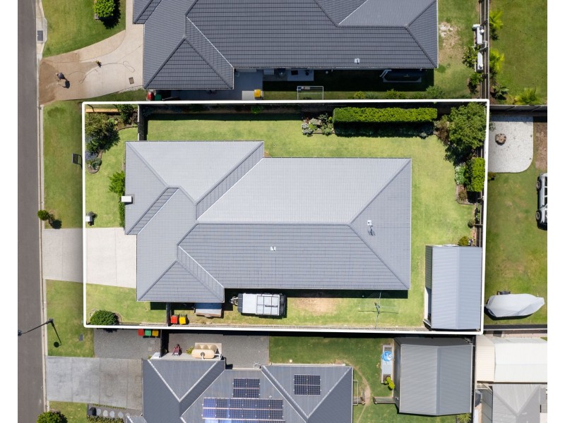 15 Fryar Crescent, Yandina QLD 4561