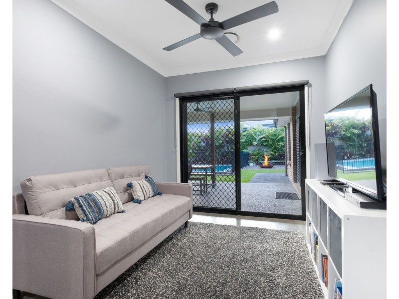 7 Cedar Place, Yandina QLD 4561