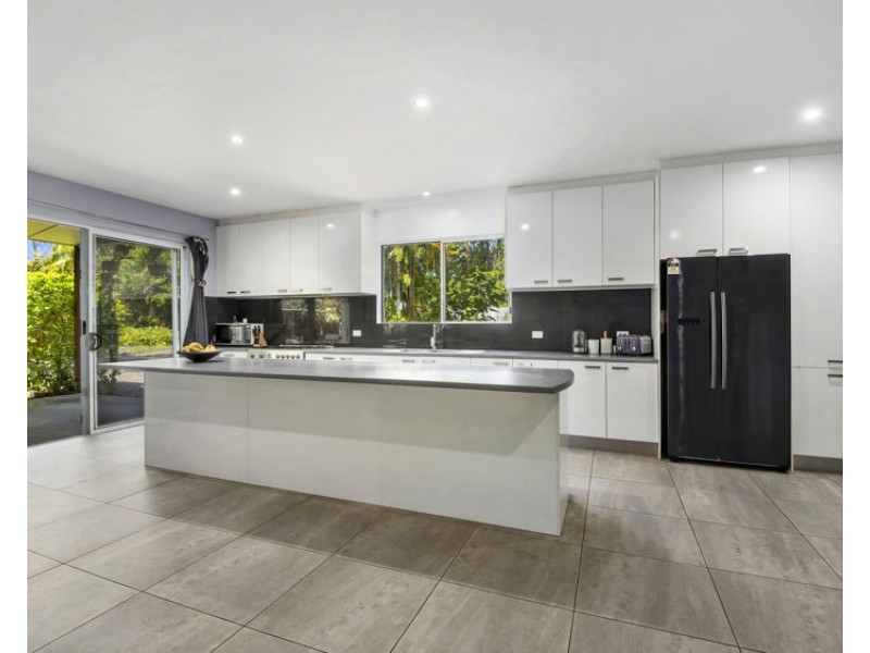 83 Edington Drive, Cooroibah QLD 4565