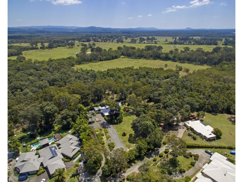 83 Edington Drive, Cooroibah QLD 4565