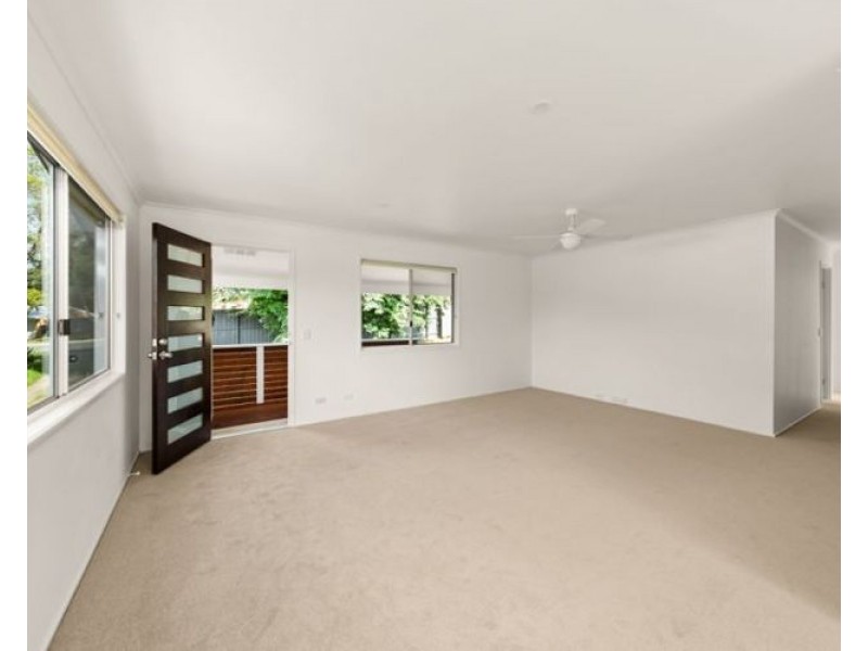 25 Blaxland Road, Nambour QLD 4560