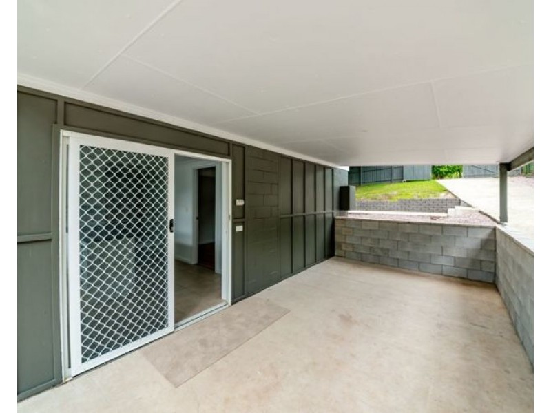 25 Blaxland Road, Nambour QLD 4560