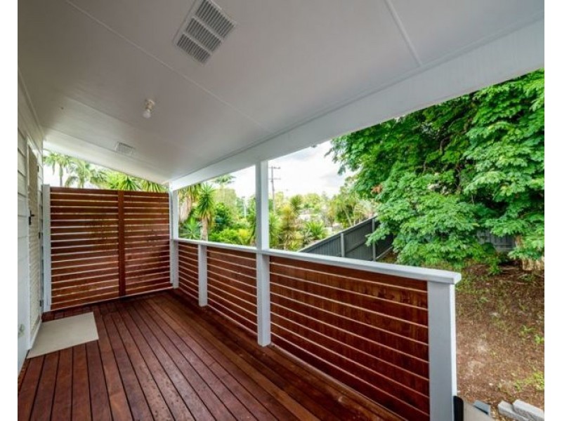 25 Blaxland Road, Nambour QLD 4560