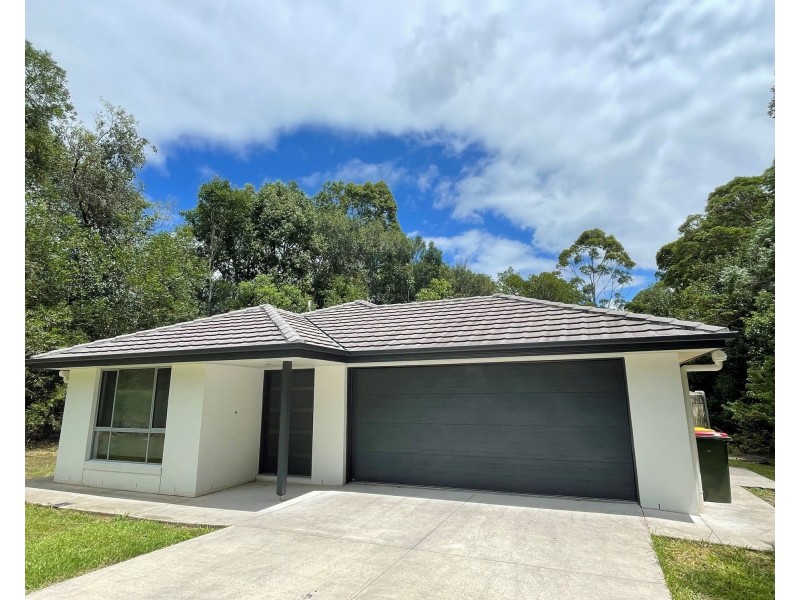 25 Coach View Drive, Ninderry QLD 4561