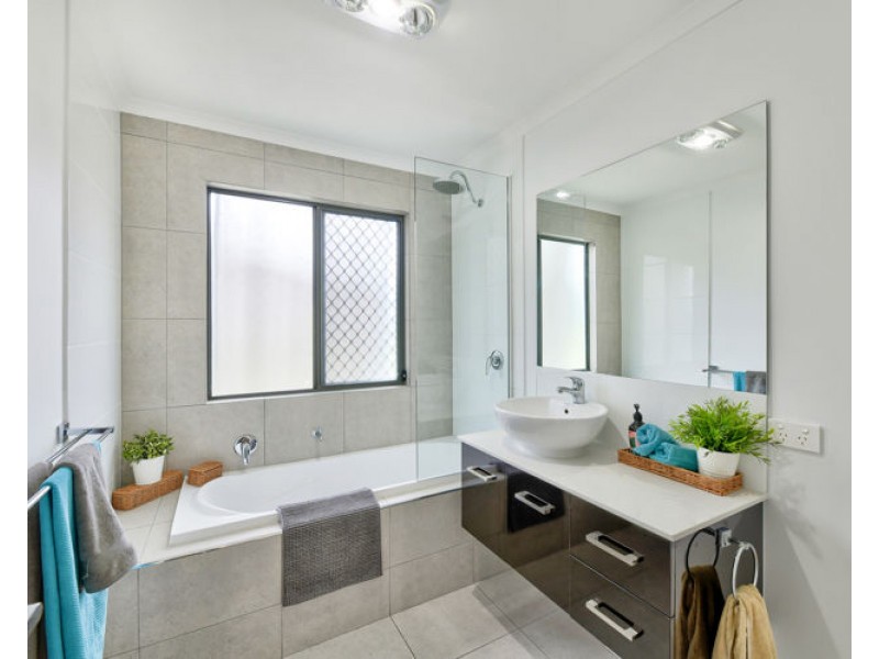 19 William Street, Nambour QLD 4560