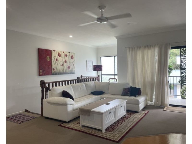 16/9A Washington Street, Nambour QLD 4560