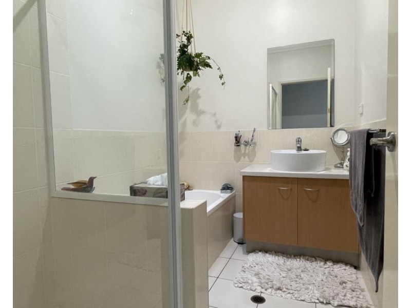 16/9A Washington Street, Nambour QLD 4560