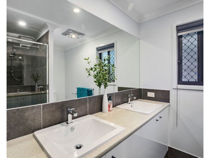 44 Paynter Park Drive, Woombye QLD 4559