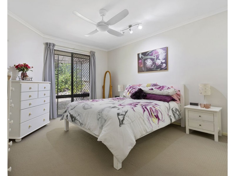 63 Robertson Drive, Burnside QLD 4560