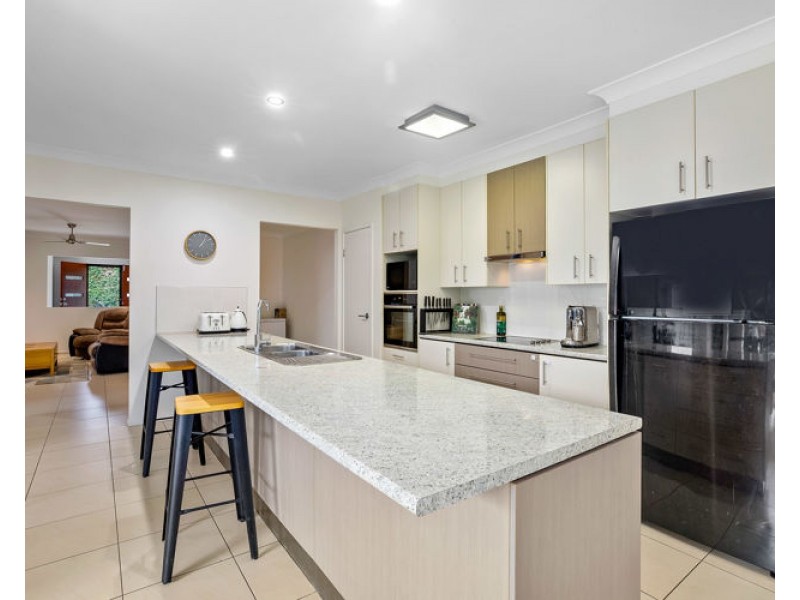 3 Rimmel Place, Palmwoods QLD 4555