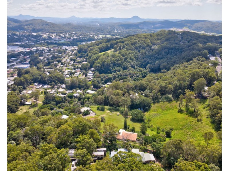 25 Panorama Drive, Nambour QLD 4560