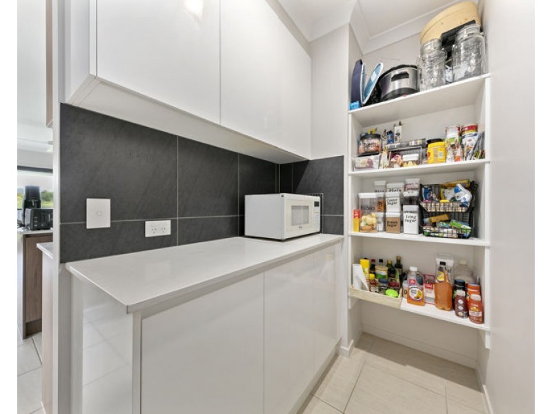 14 Reflection Court, Nambour QLD 4560