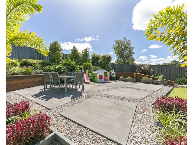 14 Reflection Court, Nambour QLD 4560