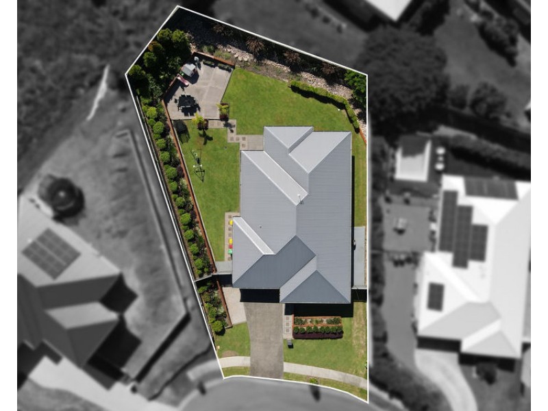 14 Reflection Court, Nambour QLD 4560