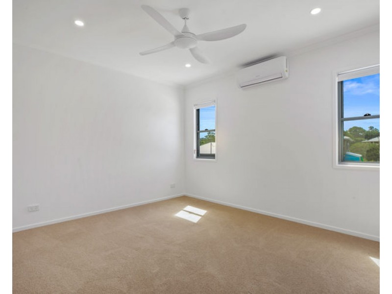 2/2 Gum Tree Place, Nambour QLD 4560