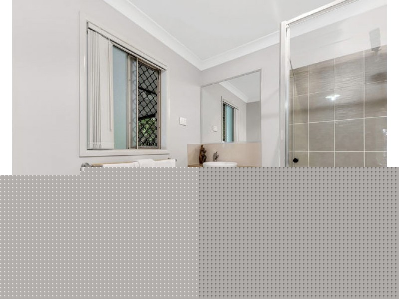 9 Charlton Court, Burnside QLD 4560