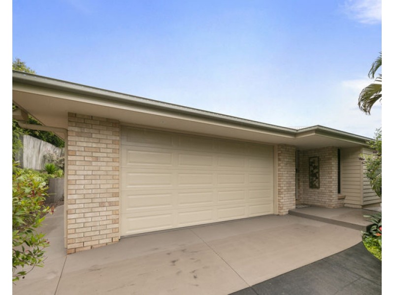 22 Westview Crescent, Nambour QLD 4560