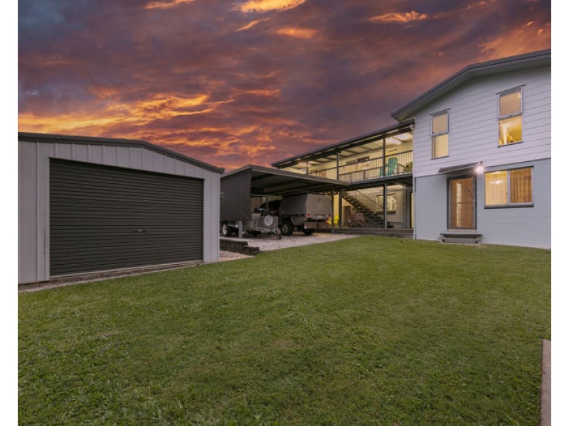 10 Kundart Street, Coes Creek QLD 4560