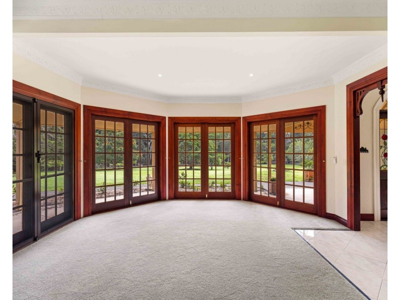 16 Gallaghers Road, Tanawha QLD 4556