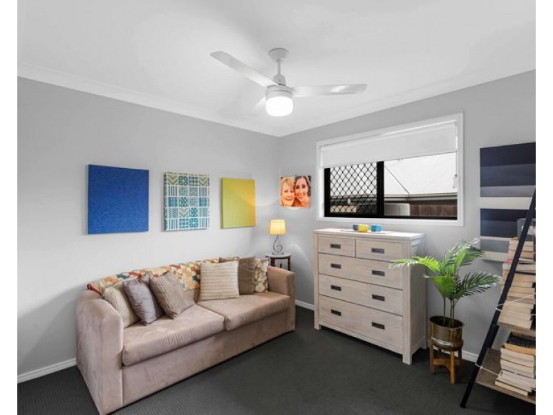 2/6 Betsy Way, Nambour QLD 4560