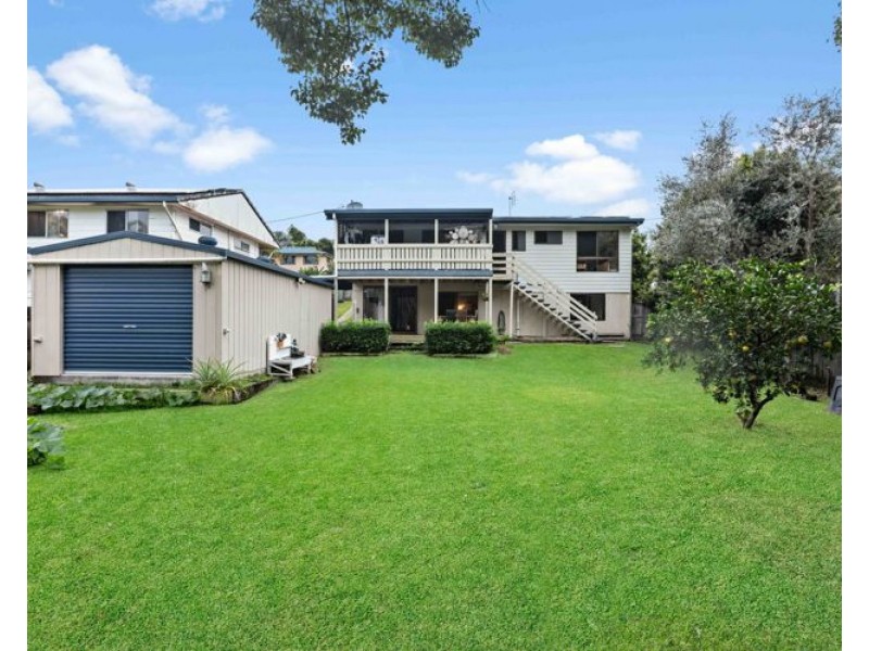 8 Murray Crescent, Nambour QLD 4560