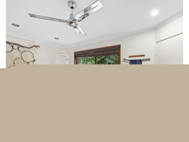 8 Murray Crescent, Nambour QLD 4560