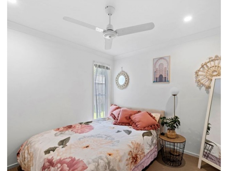 13 Jarrah Way, Landsborough QLD 4550