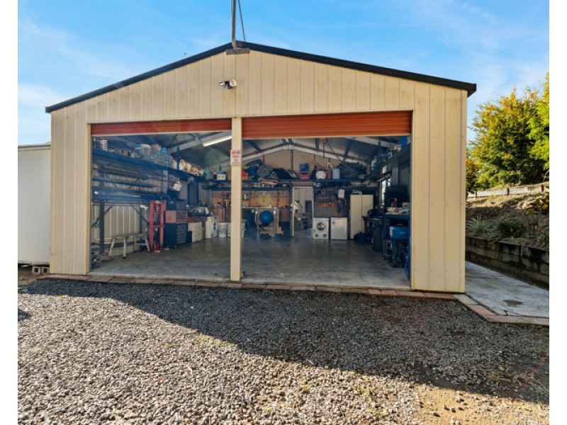 71 Towen Mount Road, Towen Mountain QLD 4560