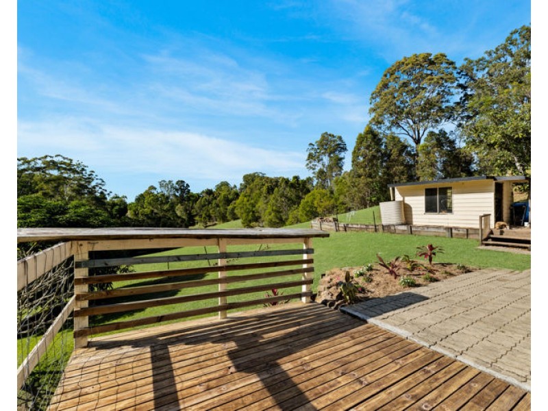 71 Towen Mount Road, Towen Mountain QLD 4560