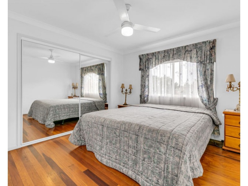 16 Birdwood Street, Burnside QLD 4560