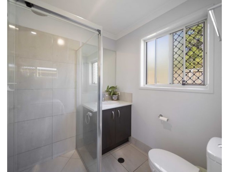 1 Creekside Circuit, Nambour QLD 4560