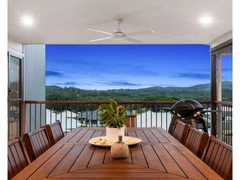 5 Emma Perren Drive, Nambour QLD 4560