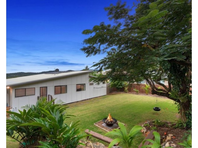 5 Emma Perren Drive, Nambour QLD 4560