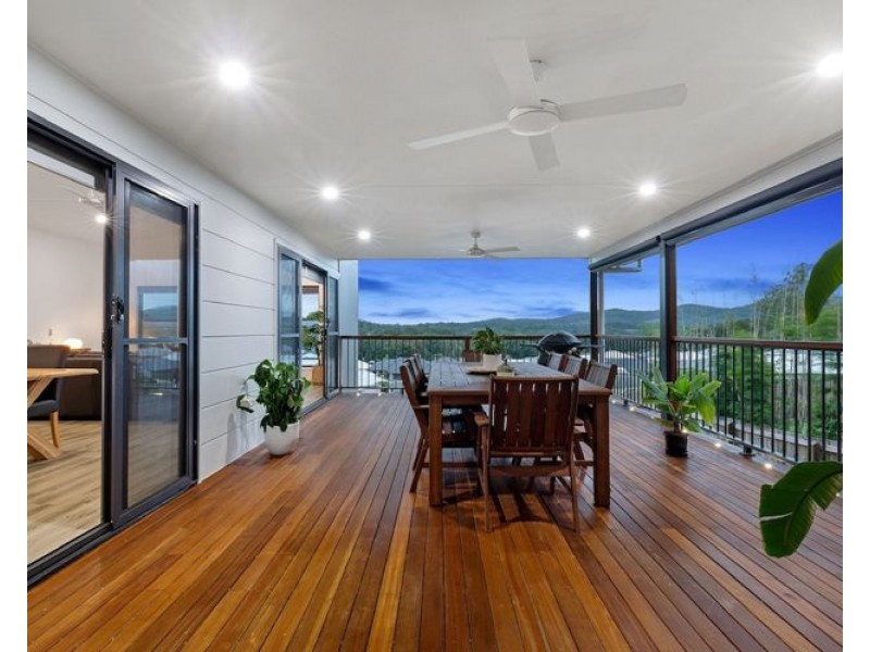 5 Emma Perren Drive, Nambour QLD 4560