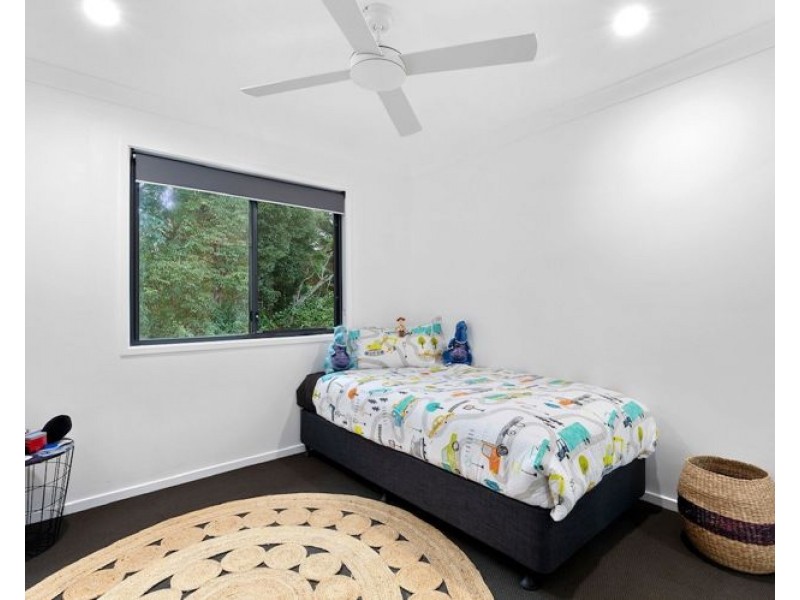 5 Emma Perren Drive, Nambour QLD 4560