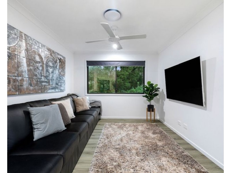 5 Emma Perren Drive, Nambour QLD 4560