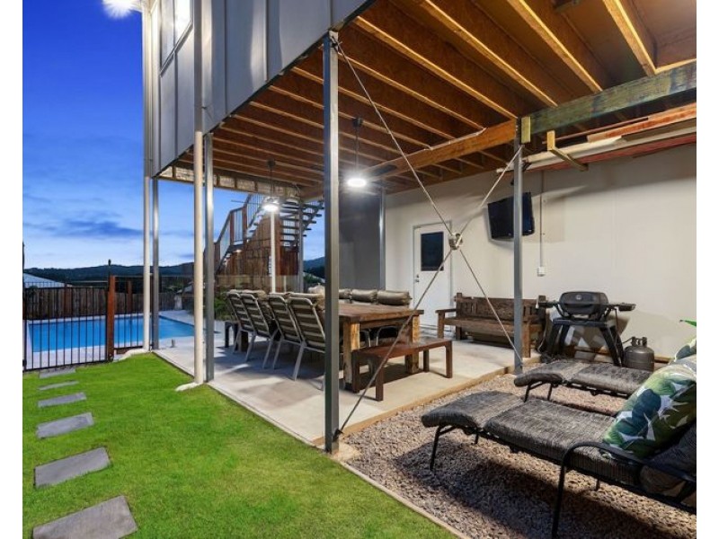 5 Emma Perren Drive, Nambour QLD 4560