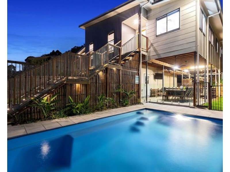 5 Emma Perren Drive, Nambour QLD 4560