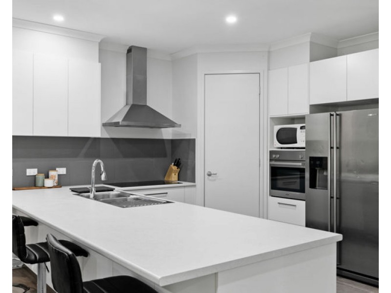 60 Rod Smith Drive, Coes Creek QLD 4560