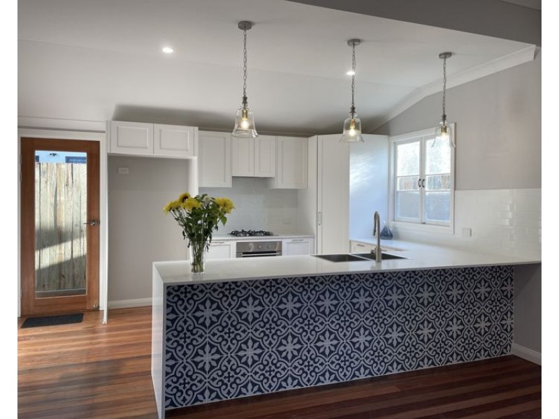 4 Doolan Street, Nambour QLD 4560