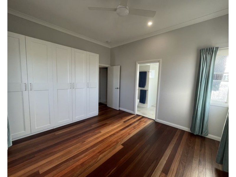 4 Doolan Street, Nambour QLD 4560