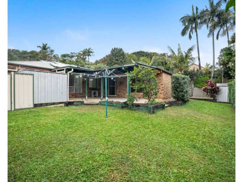 5 Westview Crescent, Nambour QLD 4560
