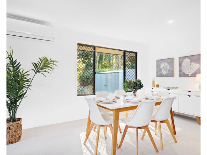 21 Spring Myrtle Avenue, Nambour QLD 4560