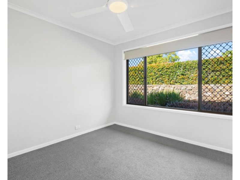 21 Spring Myrtle Avenue, Nambour QLD 4560