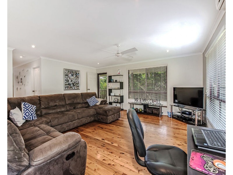 6 Benji Court, Nambour QLD 4560