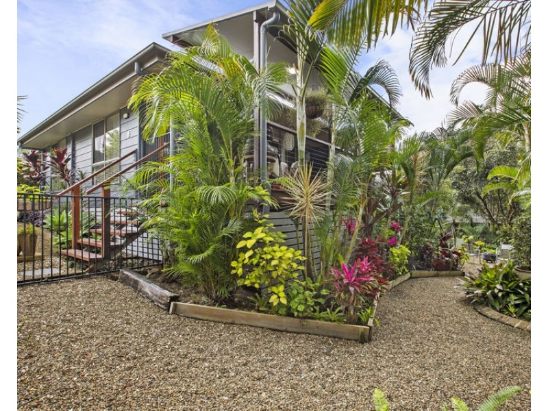 6 Benji Court, Nambour QLD 4560